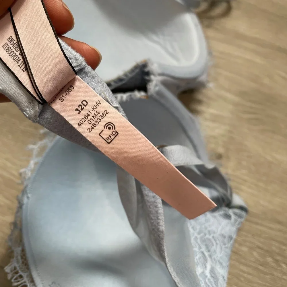 Victoria's Secret Women's Blue Lace Bra Size 32D/D70 - Picture 11 of 11